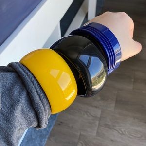 Lot Of 3 Vintage Chunky Yellow Blue Black Lucite Plastic Bangle Bracelets